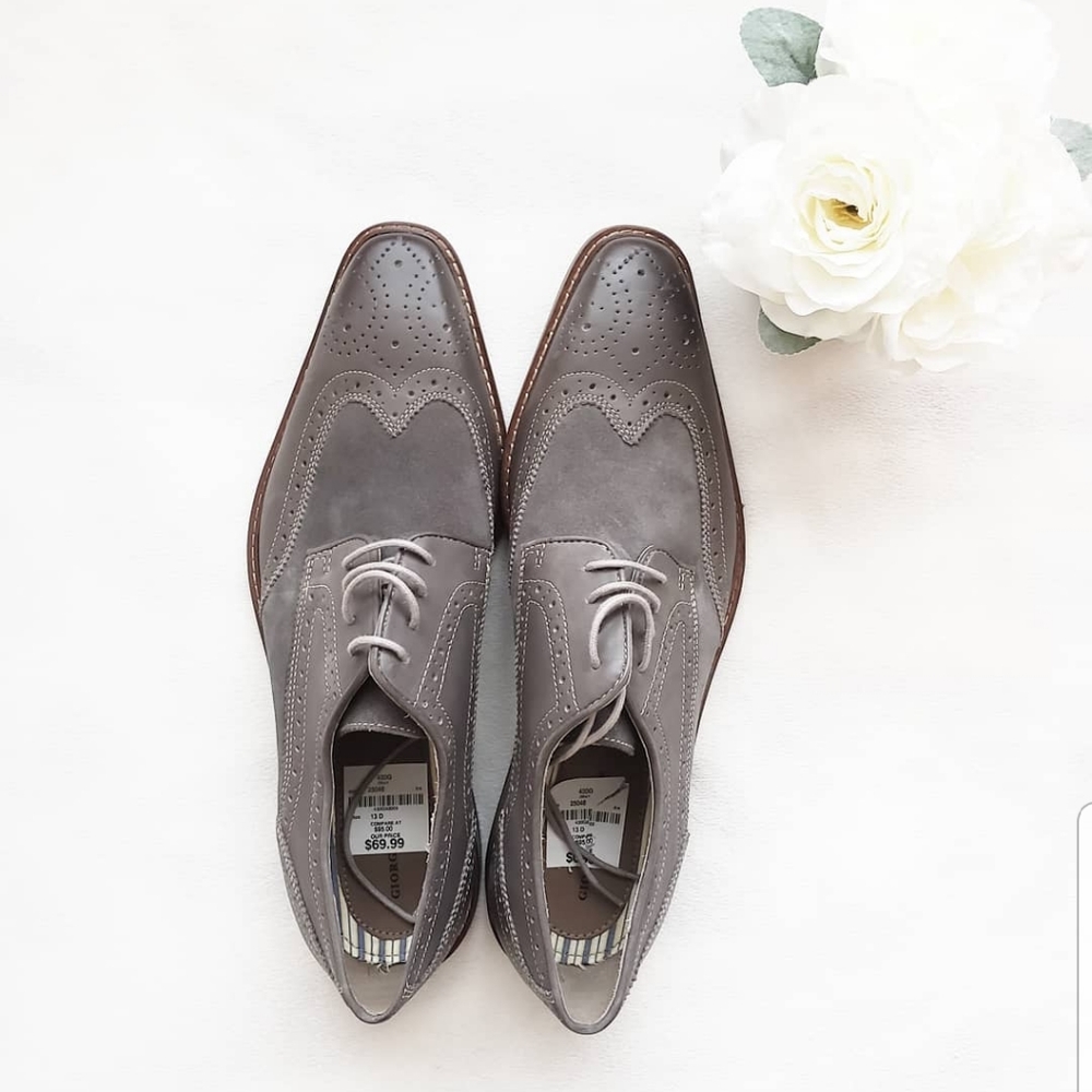 Men's shoes size 13